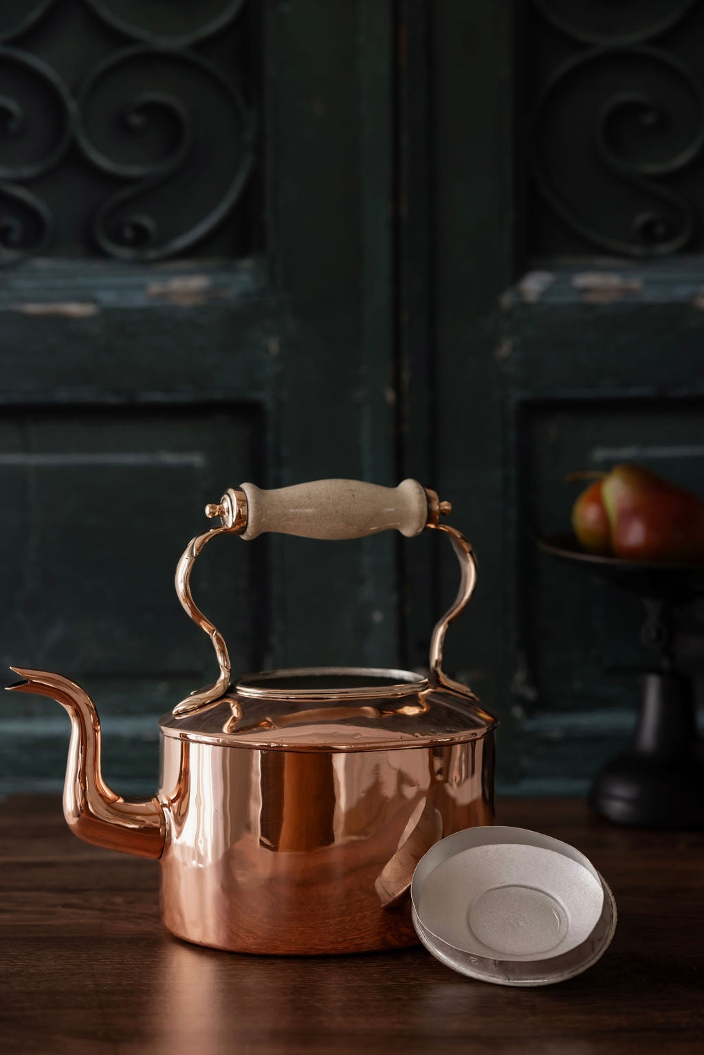 Antique English Copper Tea Kettle | Mid-19th Century | Porcelain Handle | 2 Quart