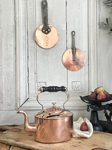  Antique English Tea Kettle W/ Embossed Lid C.1880