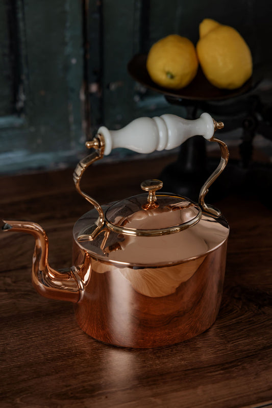 Antique English Tea Kettle with Porcelain Handle by William Soutter — C.1800