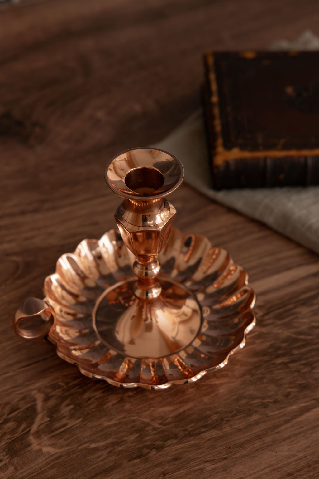 CMK Vintage French Inspired Candlestand with Fluted Drip Plate