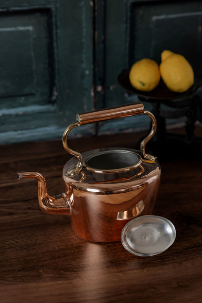 Antique English William Soutter Tea Kettle — C.1800