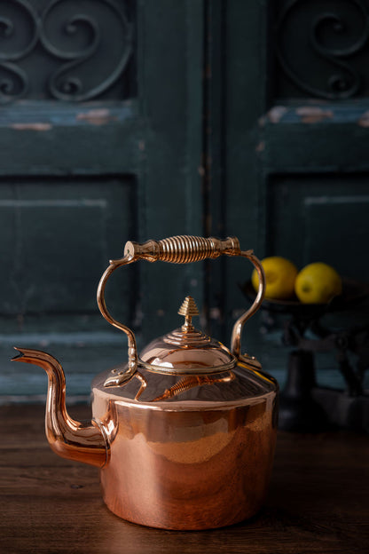 Rare Antique English Copper Round Kettle by William Soutter with Acorn Brass Finial, c.1850