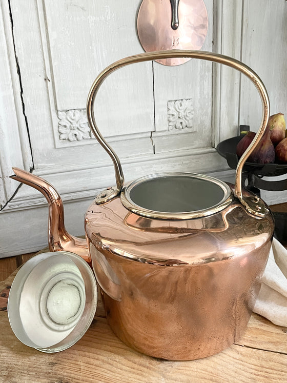 Antique English Large Tea Kettle W/ Brass Handle, C.1880